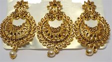 Traditional Circular Stylish Designer Earrings with Tikka Set