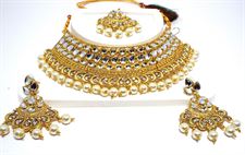 White Pearl Gold Plated Necklace Jewellery Set for Women to wear in Wedding  Bridal (Earrings and Tikka included)